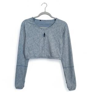 Gymshark Blue Fleur Texture Long Sleeve Keyhole Crop Top Size Medium EUC